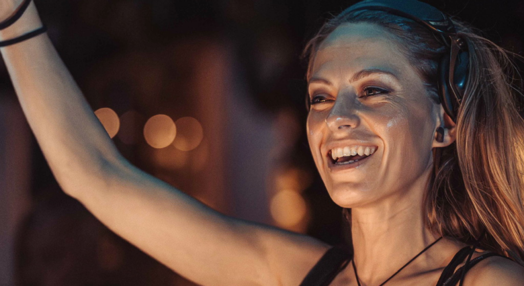 Nora En Pure